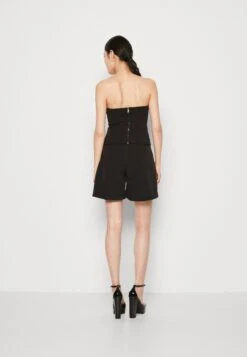 Wal G Liza V Neck- Top - Black 8 Wal G Liza V Neck- Top - Black -Wal G. 0856608b5fd94472833cae958bb0f60d