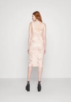 Wal G Wedding Alma V Neck Midi - Jerseyjurk - Light Pink -Wal G. 118a39927d894733b125b7b12b1e041b