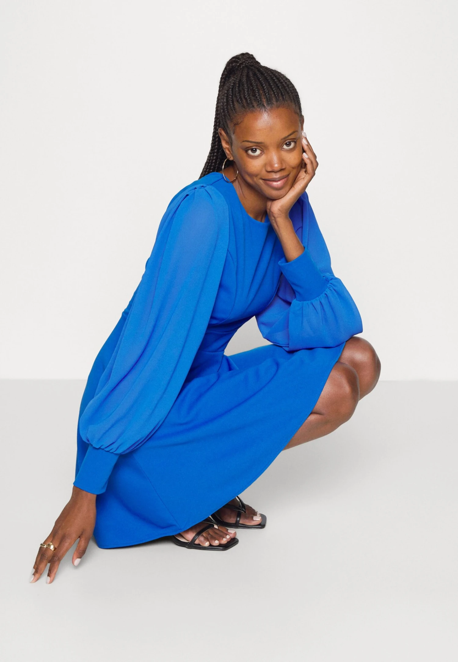 Wal G Kat Sleeve Dress - Jurk - Electric Blue 4 Wal G Kat Sleeve Dress - Jurk - Electric Blue - Afbeelding 4