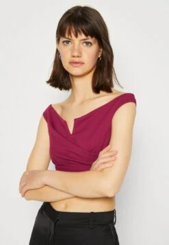 Wal G Valentines Heart Crop - Top - Magenta -Wal G. 26a2cd82faab4d5d91aff88af2755c4f