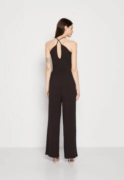 Wal G Summer Essentials Henny Cut Out - Jumpsuit - Black -Wal G. 275b21723746427bb65c8bcbb3f63bff