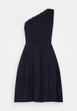 Wal G Janine Skater Dress - Jerseyjurk - Navy Blue 10 Wal G Janine Skater Dress - Jerseyjurk - Navy Blue -Wal G. 27b2522eed234b958a179e941ace6504