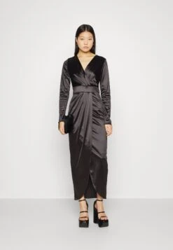 Wal G. -Wal G. 2f07e3f24af94cebab2c8c2ad48abf4f