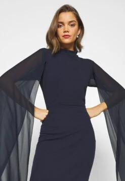 Wal G Cape Sleeve Dress - Cocktailjurk - Navy Blue 9 Wal G Cape Sleeve Dress - Cocktailjurk - Navy Blue -Wal G. 3ba8b4a4fda64aa3a135a24decdb55c0