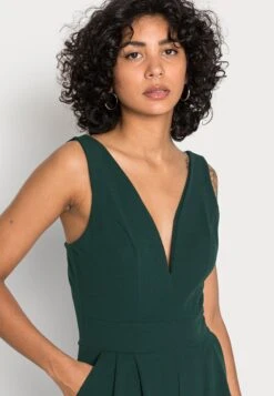 Wal G V Neck - Jumpsuit - Forest Green -Wal G. 3ce3c4e44e95478698c04b0e203ced49