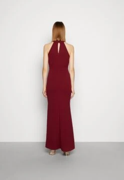 Wal G Sara Halter Neck Maxi Dress - Galajurk - Berry Wine -Wal G. 4130c50470584a8ab0f3a21c58cf650b