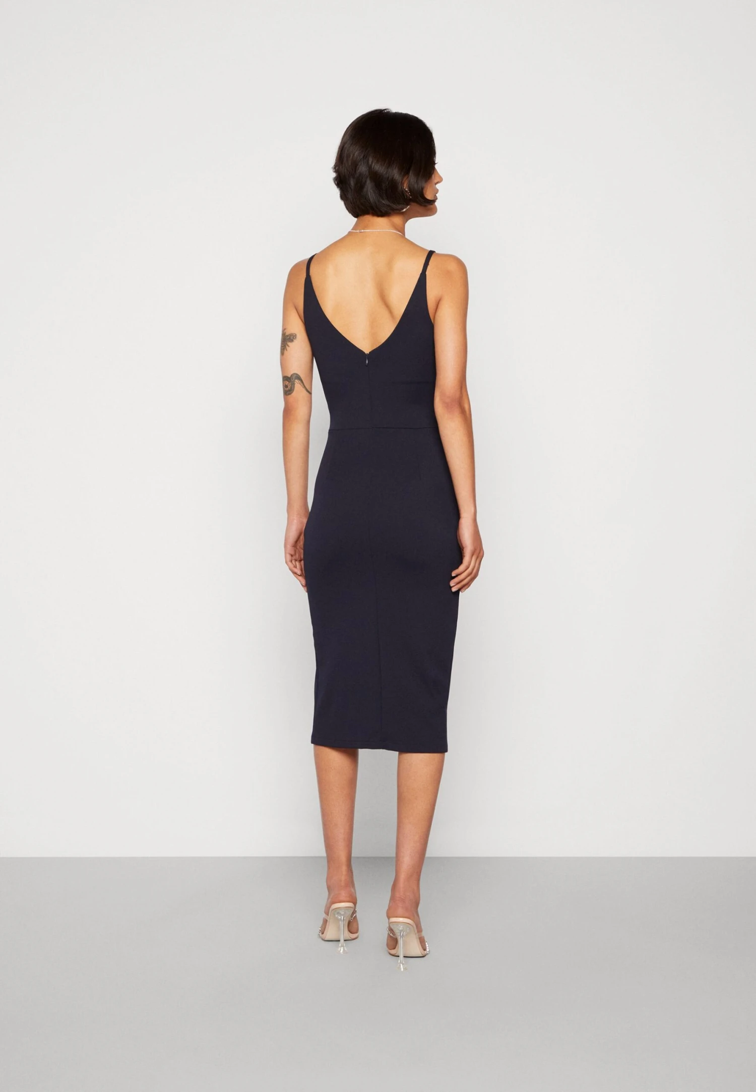 Wal G Strappy Square Neck Midi Dress - Etui-Jurk - Navy Blue 3 Wal G Strappy Square Neck Midi Dress - Etui-Jurk - Navy Blue - Afbeelding 3