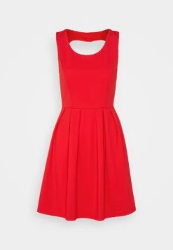 Wal G Valentines Holly Heart Cut Out Skater - Cocktailjurk - Red 10 Wal G Valentines Holly Heart Cut Out Skater - Cocktailjurk - Red -Wal G. 4d43281cd5c44980be0d609f9aa9a03f