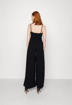 Wal G Havana Wide Leg - Jumpsuit - Black -Wal G. 5d8dad4a13344fb59c9445ad2774817c