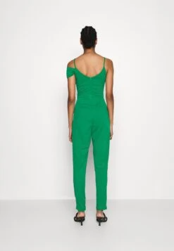 Harriet One Sleeve - Jumpsuit - Leaf Green -Wal G. 5dd56ee4f2e844a28d2a14331ebfddd7
