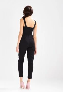 Wal G V Neck - Jumpsuit - Black 9 Wal G V Neck - Jumpsuit - Black -Wal G. 5e5649f370a34d19aec673183987d689