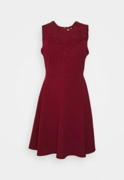 Wal G Accessorie Neck Skater Dress - Cocktailjurk - Wine 8 Wal G Accessorie Neck Skater Dress - Cocktailjurk - Wine -Wal G. 63980da477594d4da1773a49145f80a4