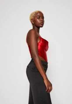 Wal G Christian Corset Crop - Top - Red -Wal G. 63c1161254a346d5aaecbe23452fd0a9
