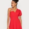 Wal G Zalora One Sleeve Skater Dress - Jerseyjurk - Red