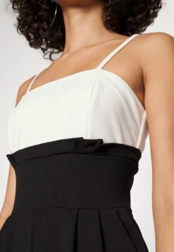 Wal G Janya Contrast Jumpsuit- Jumpsuit - Black/White 11 Wal G Janya Contrast Jumpsuit- Jumpsuit - Black/White -Wal G. 6bd8d82e73af49a9b93351a36e5be06f