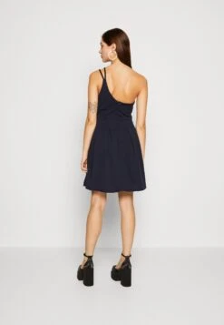 Wal G Reily Strap Skater - Jerseyjurk - Navy Blue -Wal G. 7ae047583bf94d91b5cbb7451be7f70a