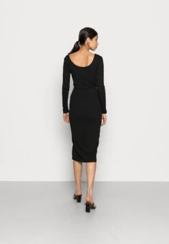 Wal G Tortoise Button Skirt - Kokerrok - Black -Wal G. 839c151274fe479192958743fac046e2