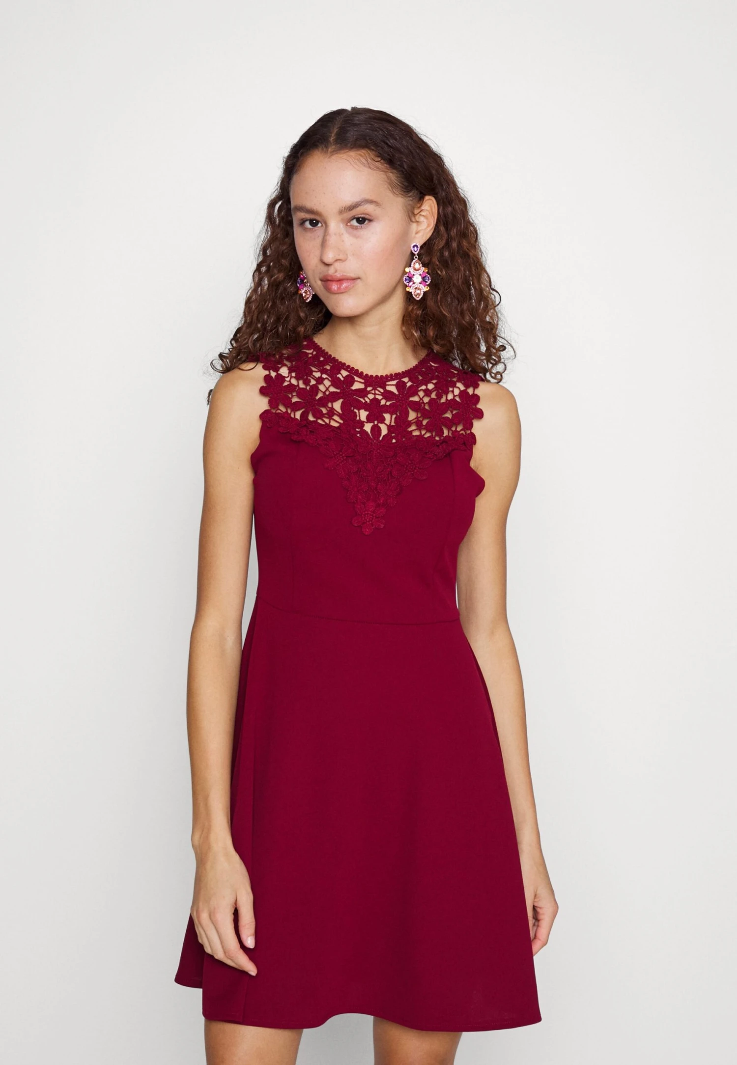 Wal G Accessorie Neck Skater Dress - Cocktailjurk - Wine 1 Wal G Accessorie Neck Skater Dress - Cocktailjurk - Wine