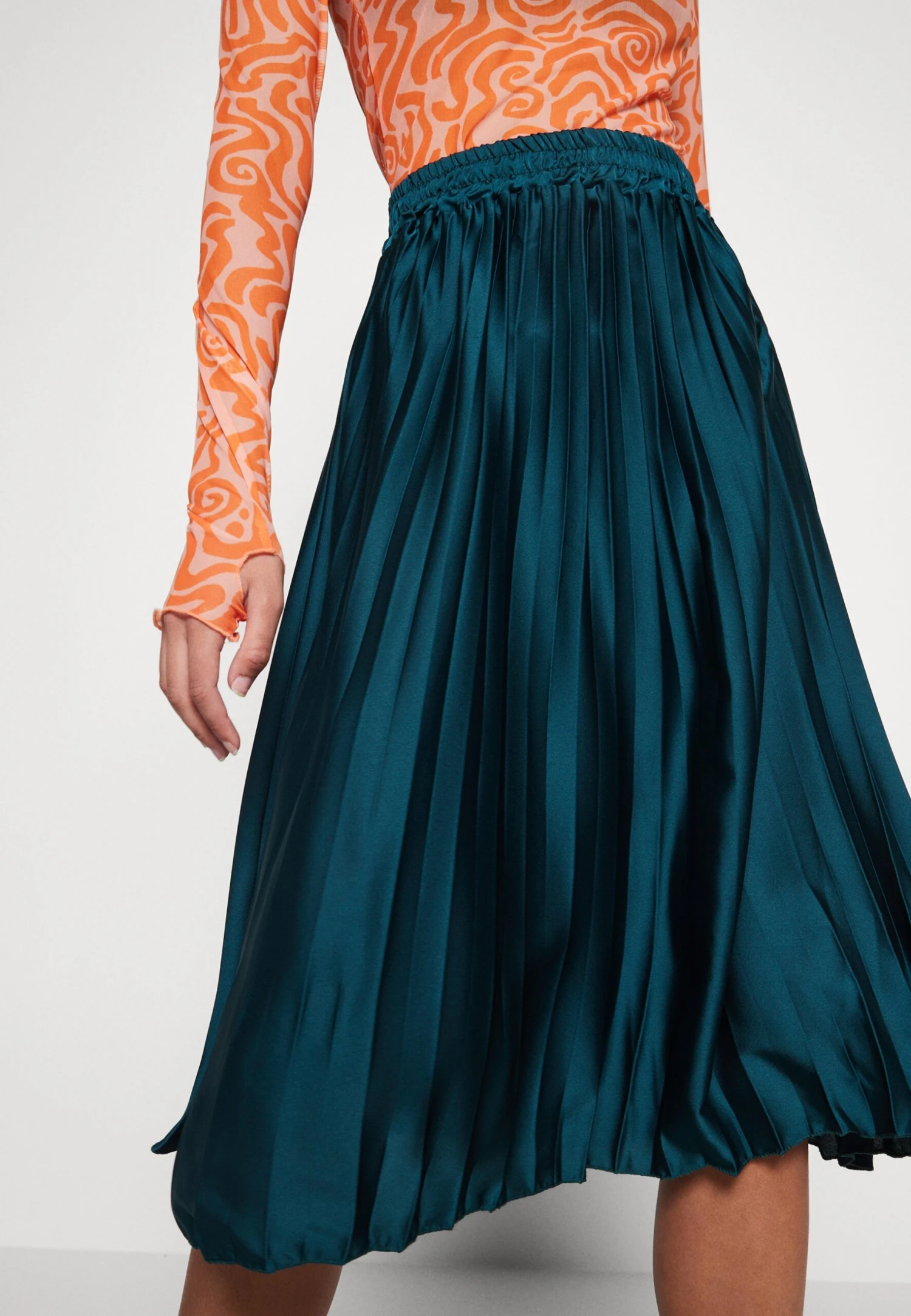 Wal G Penny Pleat Skirt - Plooirok - Emerald Green 4 Wal G Penny Pleat Skirt - Plooirok - Emerald Green - Afbeelding 4