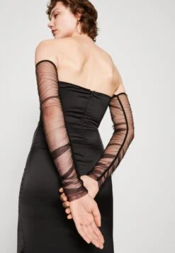 Wal G Tabitha Sleeve Maxi - Galajurk - Black 11 Wal G Tabitha Sleeve Maxi - Galajurk - Black -Wal G. 8c389fd187c44961b0279c2bb587e066