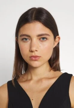 Wal G Harry Maxi Dress - Galajurk - Black -Wal G. 8e66dea8fdc14ee9adfb63afe62b944f