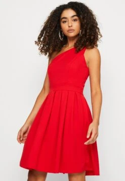 Wal G Toni Skater - Jerseyjurk - Red -Wal G. 939c04308ac042aeb561fca7dab23eb9