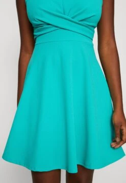 Wal G Jaqueline Skater Dress - Jerseyjurk - Tiffany Blue -Wal G. 9b4001d4a4014e2187fa445a421084bd