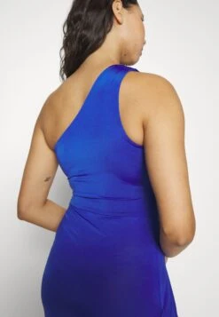 Wal G Party Bina One Shoulder Midi - Jerseyjurk - Electric Blue 13 Wal G Party Bina One Shoulder Midi - Jerseyjurk - Electric Blue -Wal G. a96c815ae296440792fb4be01d7a9d31