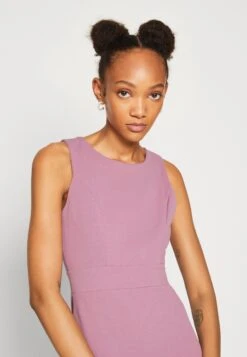 Wal G Petra Ruffle Midi - Jerseyjurk - Mauve Pink 9 Wal G Petra Ruffle Midi - Jerseyjurk - Mauve Pink -Wal G. ac0bee1df1a246dd88762c6bd2e914b0