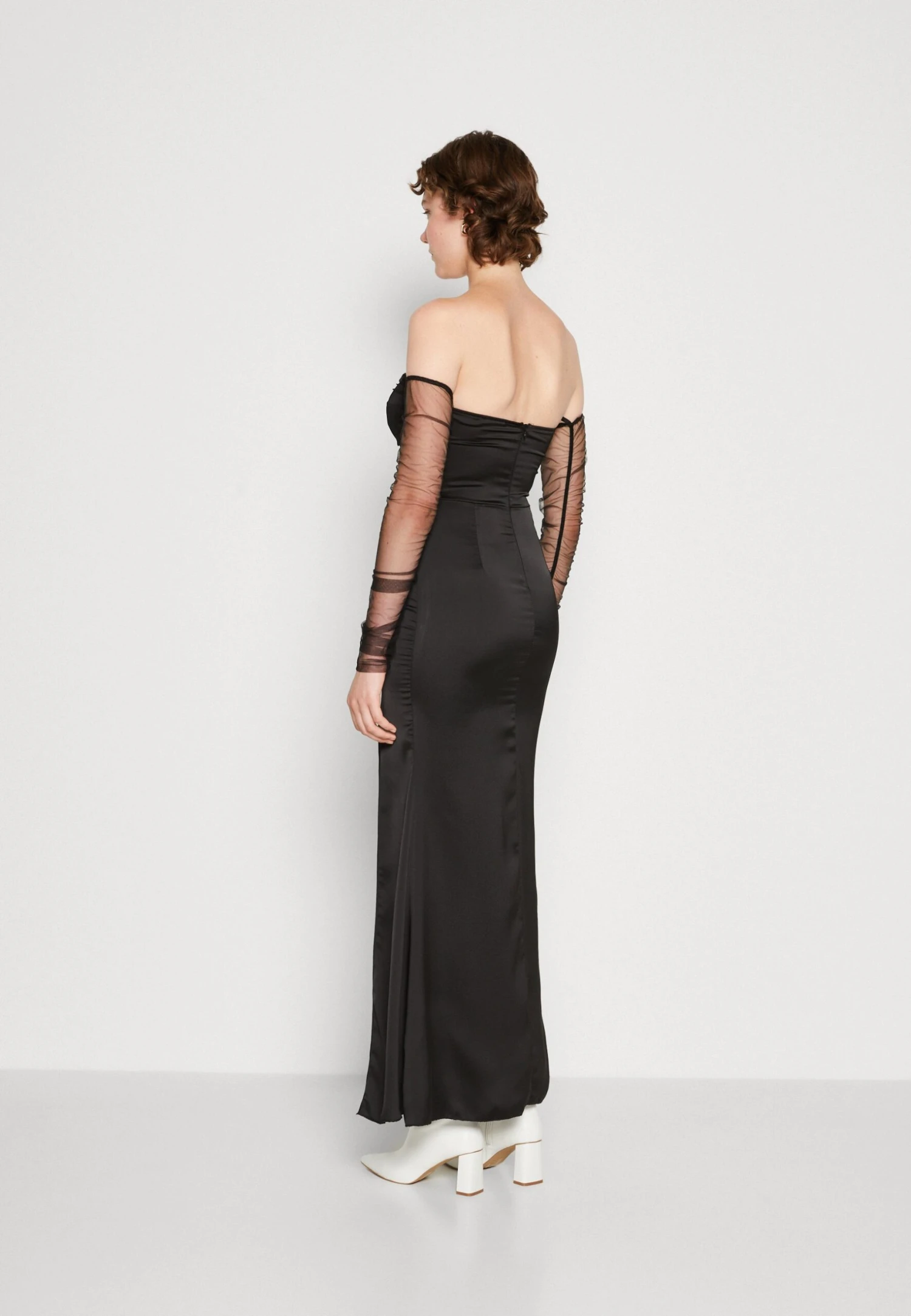 Wal G Tabitha Sleeve Maxi - Galajurk - Black 3 Wal G Tabitha Sleeve Maxi - Galajurk - Black - Afbeelding 3