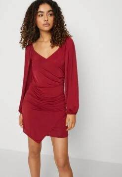 Wal G Trinity Mini - Jerseyjurk - Burgundy 9 Wal G Trinity Mini - Jerseyjurk - Burgundy -Wal G. bbf898728d7148cfa5c2594249573ea6