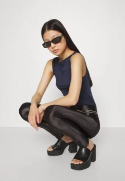 Wal G Ami Trouser - Broek - Black 9 Wal G Ami Trouser - Broek - Black -Wal G. d166e8d3ada947e58bd45735eb6b6445