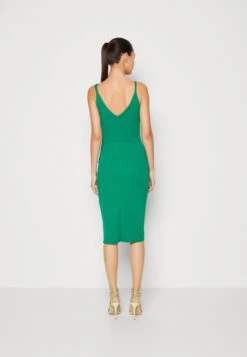 Wal G Tessa Midi Dress - Jerseyjurk - Leaf Green 8 Wal G Tessa Midi Dress - Jerseyjurk - Leaf Green -Wal G. d9a9f54471104f848a8cbc37dc8a92cb