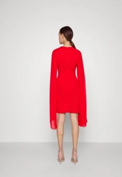Wal G Holly Sleeve Dress - Cocktailjurk - Red -Wal G. dbe1cab8d91e4df6bba08a61ee3513ab