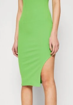 Wal G Cruise Collection Libby Strappy Midi Dress - Jerseyjurk - Leaf Green -Wal G. e1f751127b3a4f80b9b6b4120d57216e