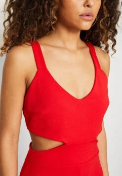Wal G Brodie Cut Out Midi - Jerseyjurk - Red -Wal G. f51c827cec044bf9bf21226df733423e