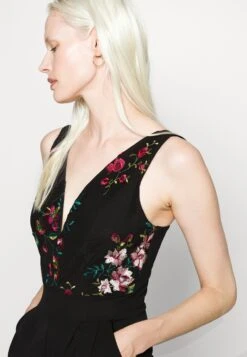 Contrast Plunge - Jumpsuit - Black -Wal G. fc821fffab3a480d8a08d740b9ef7b32