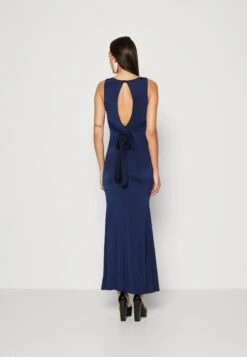 Wal G Becky Open Back Maxi - Jerseyjurk - Navy Blue 8 Wal G Becky Open Back Maxi - Jerseyjurk - Navy Blue -Wal G. fe2e33076eef430b88b144a052946333