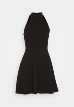 Wal G Annie Halter Skater - Jerseyjurk - Black 10 Wal G Annie Halter Skater - Jerseyjurk - Black -Wal G. fe7f99c2c7ae42a387e9d8ec0090e615