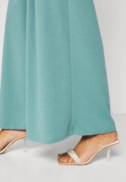 Wal G Buzz Trouser - Broek - Sage Green 11 Wal G Buzz Trouser - Broek - Sage Green -Wal G. fedc1659f5674a079ad0e235a04c8735