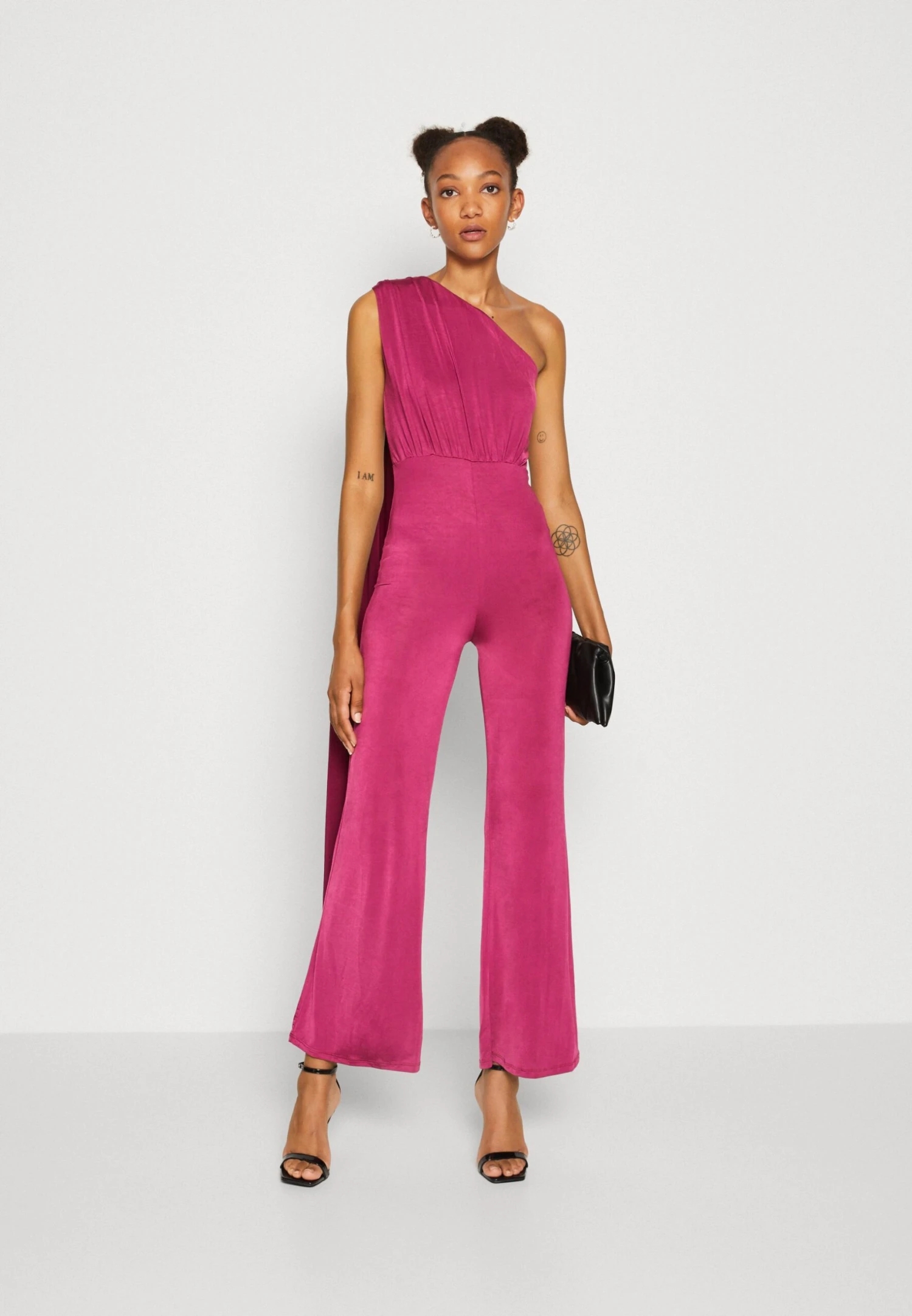 Wal G Cece Cape Sleeve- Jumpsuit - Magenta 2 Wal G Cece Cape Sleeve- Jumpsuit - Magenta - Afbeelding 2